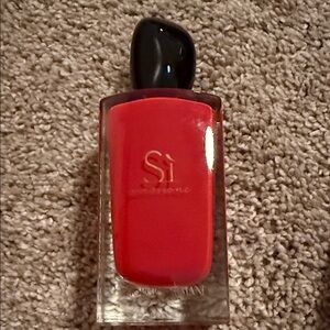 Giorgio Armani Si in Vibrant Red with Black Cap